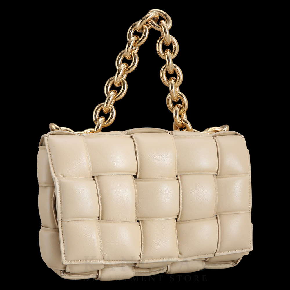 BOTTEGA VENETA(USED)보테가베네타 패딩 체인 카세트백